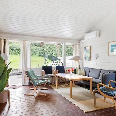 Sb100-aabenraa-sandskaer-strandvej-12 *